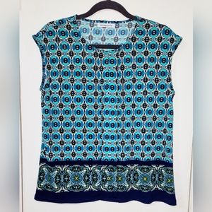 Liz Claiborne Beautiful Bohemian Style Tunic Sleeveless Top Front Pleated Peek A